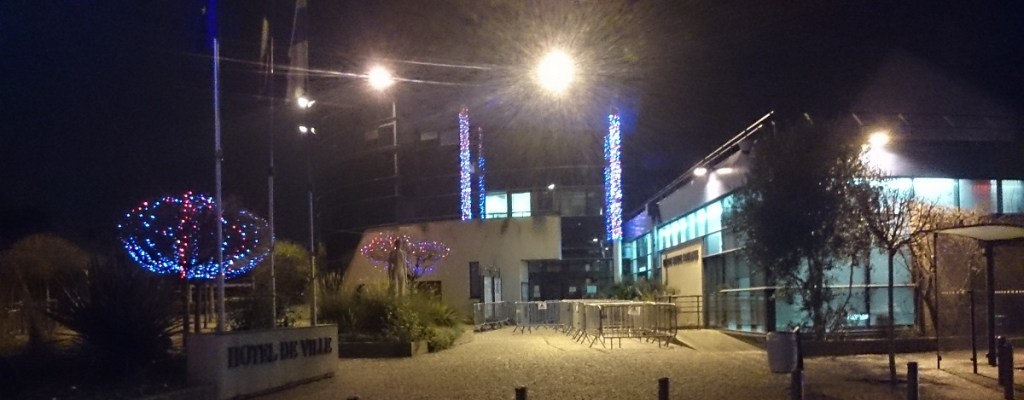 Un oubli sur la carte des vœux 2016 de Savigny-sur-Orge