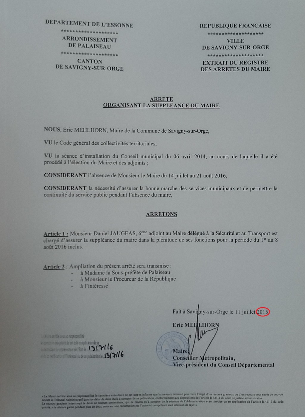 Les élus méritent-ils leurs indemnités pendant les vacances&nbsp;?