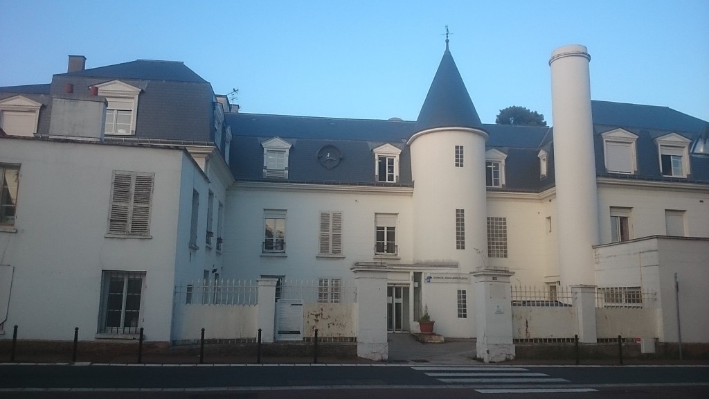 Pourquoi le remplacement du foyer Jacques-Cœur par le projet Cœur Savigny doit nous interpeller&nbsp;!