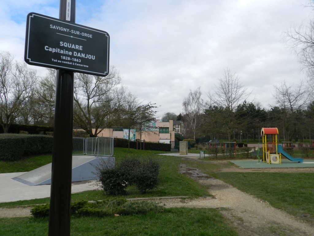 Un nouveau square à Savigny-sur-Orge : capitaine&nbsp;DANJOU