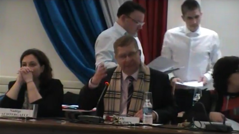 Quand Éric MEHLHORN menace un de ses administrés (Olivier&nbsp;VAGNEUX)