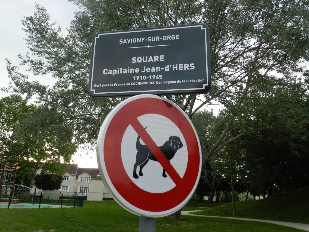 Savigny-sur-Orge : encore un parc interdit aux chiens (square capitaine Jean-D&rsquo;HERS) !