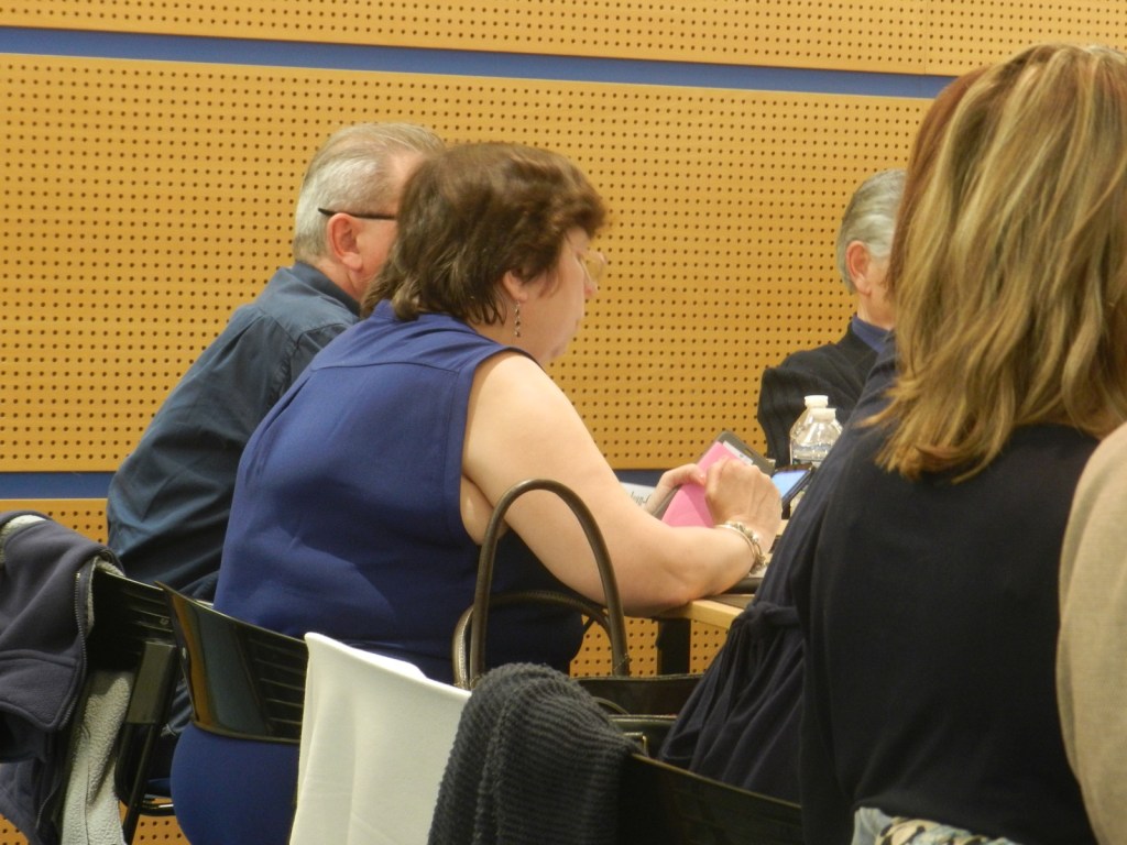 N&rsquo;inversons pas les rôles : de la vulgarité de Sylvie LAIGNEAU et de la grossièreté d&rsquo;Anne-Marie GÉRARD&nbsp;!