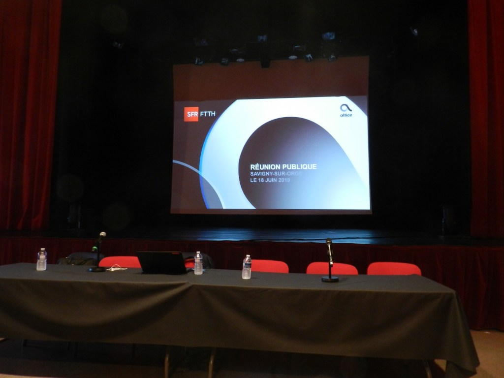 À la réunion Fibre de SFR / Miséricâble du 18 juin 2019 à Savigny-sur-Orge