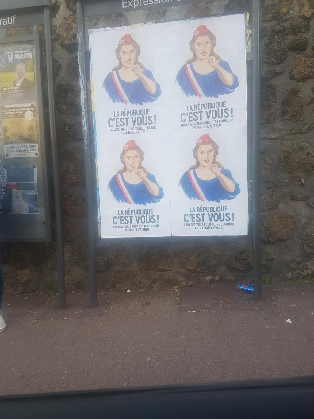 Sur les petits collages d&rsquo;Alexis IZARD et de la République en marche à Savigny-sur-Orge