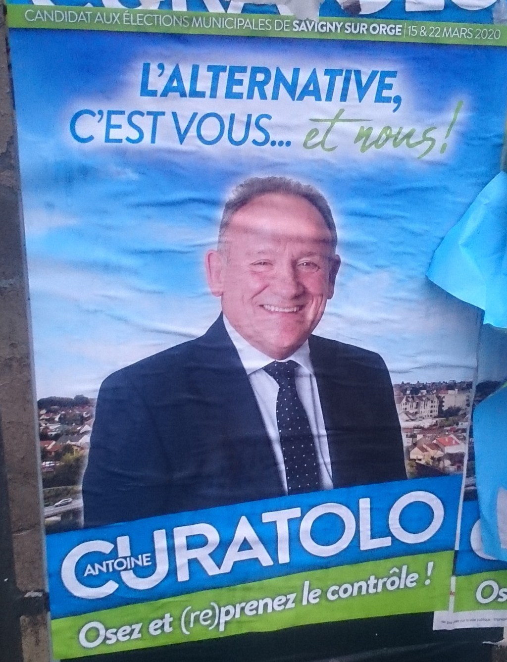 Municipales 2020 à Savigny-sur-Orge : sur la nouvelle affiche verticale d&rsquo;Antoine&nbsp;CURATOLO