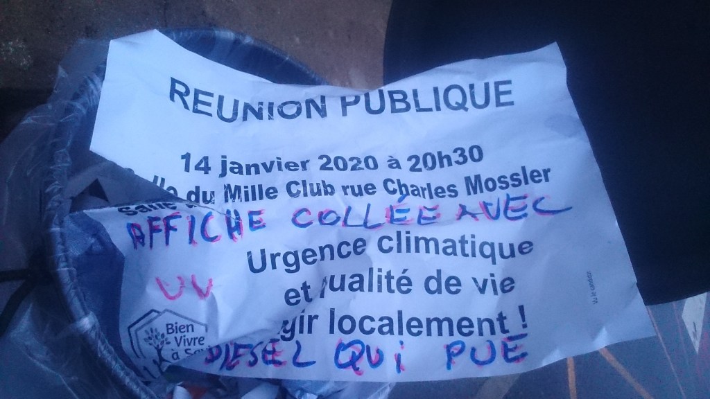 Tiens, on dirait que Jean-Marc DEFRÉMONT (et son colleur) commencent vraiment à se faire&nbsp;détester…