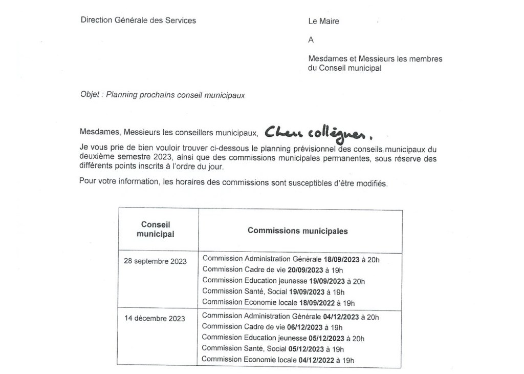 Alexis TEILLET, déjà blasé par la démocratie après 18 mois de mandat, réduit le nombre de conseils municipaux à leur minimum légal, soit un par trimestre…