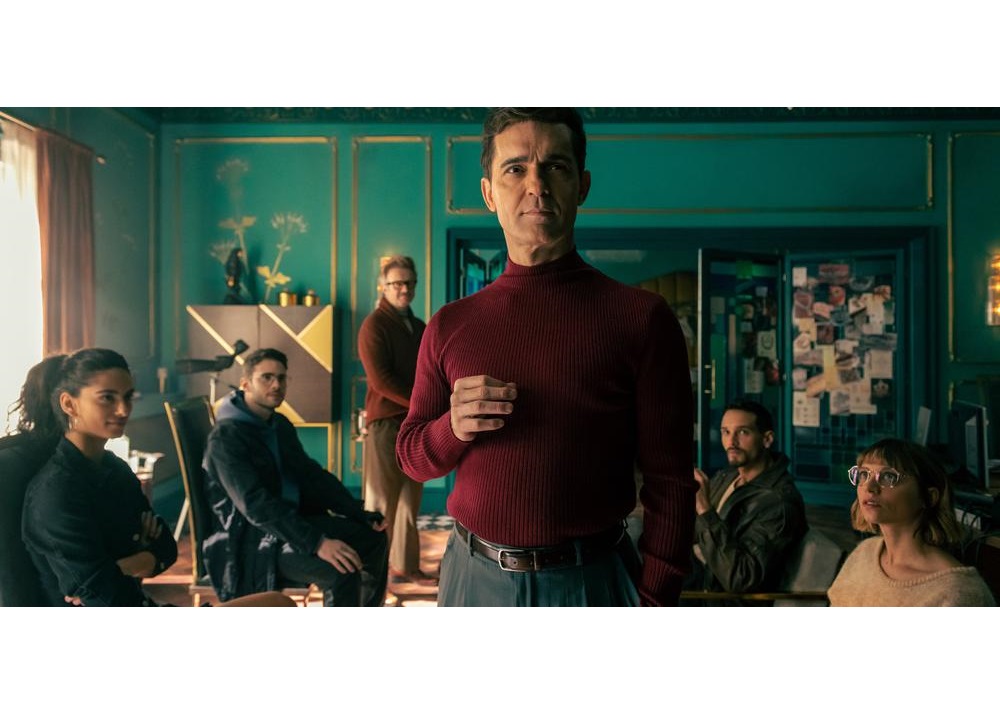 Je trouve que « Berlin », le « spin off » (série dérivée) de « La casa de papel » est moins bien que la série originale…